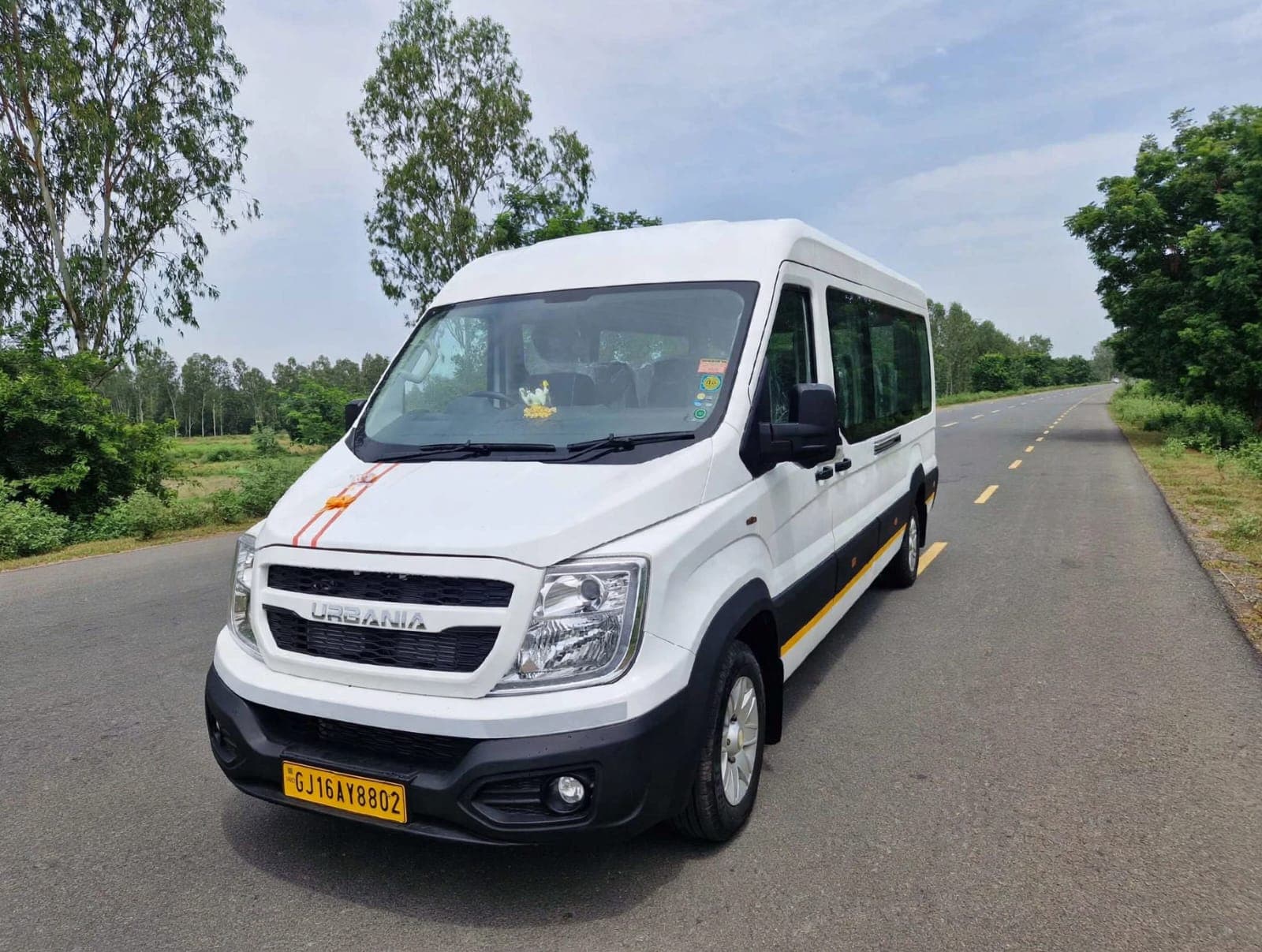 Pinakin Tempo Traveller Fleet