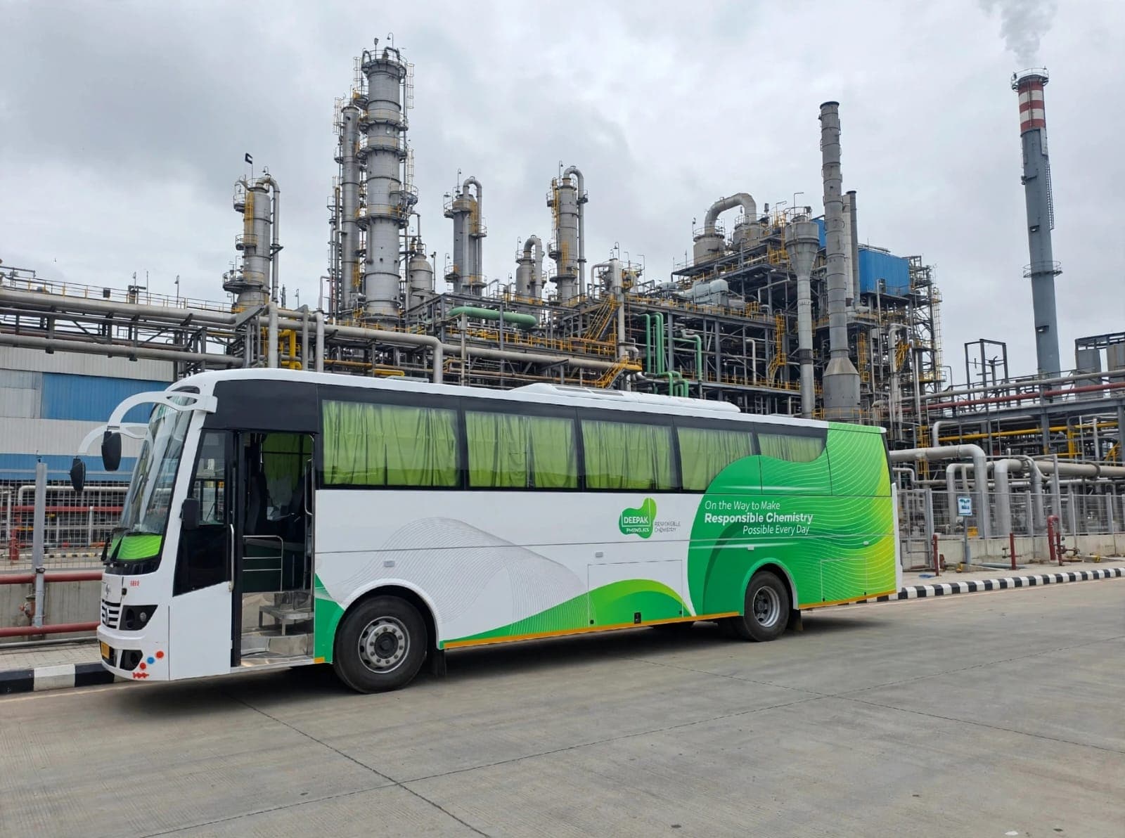 Industrial Plant Employee Shuttle Coach