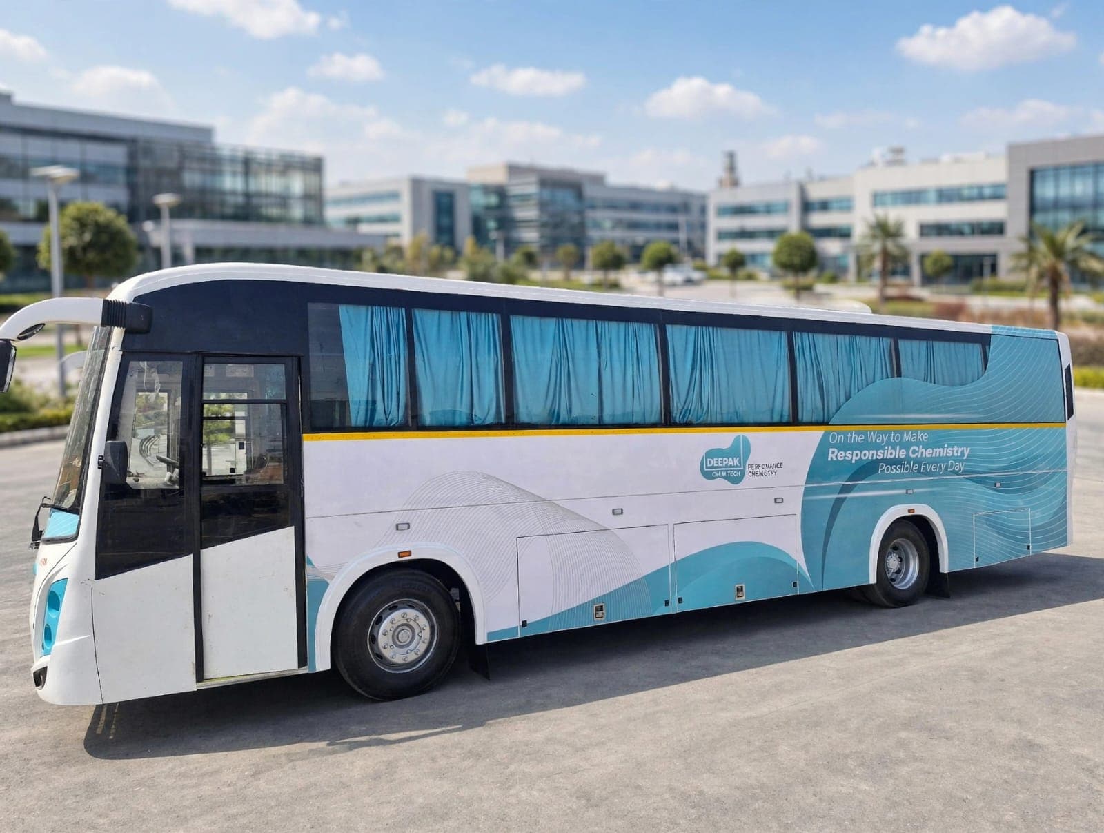 Corporate Campus & Tech Express Coach